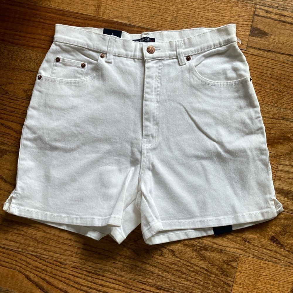 Vintage New Bill Blass Jeanwear Bill Blass White Stretch Denim Shorts Size 8